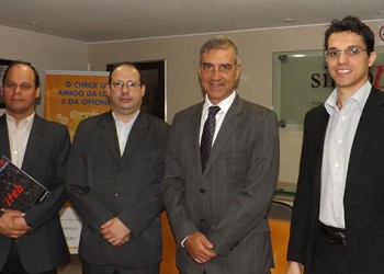 Marcos Carneiro, Marco Antônio Simon (Abrafiltros), Francisco de La Tôrre (Sincopeças-SP) e Thiago Rodrigues (Abrafiltros)