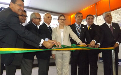 Entidades apontam cenário positivo para setor autopeças na abertura da Automec 2015 