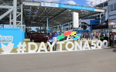 Ganhador da Promoção “HG Nakata Pistas dos Sonhos” viaja para Daytona e assiste corrida Nascar na companhia do piloto Nonô Figueiredo