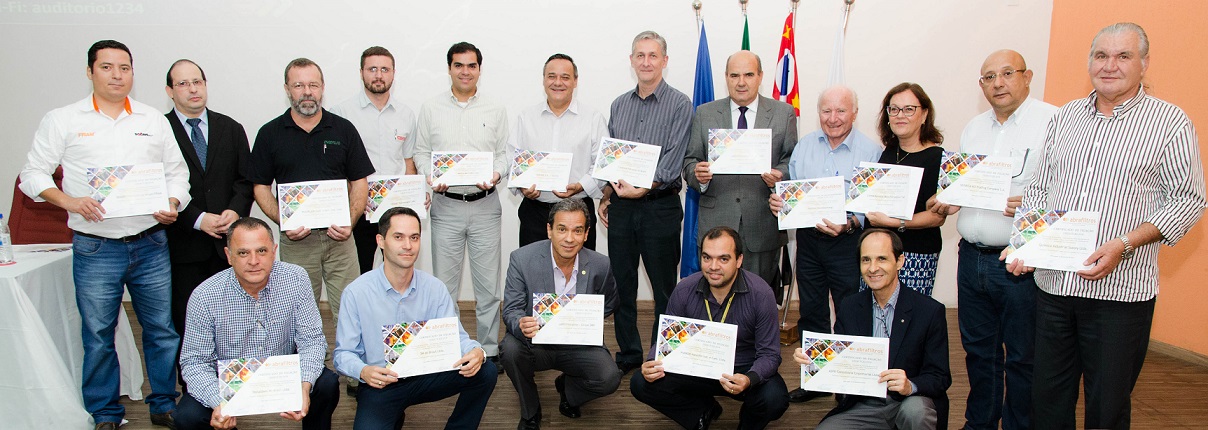   Abrafiltros entrega certificados de filiação 2018